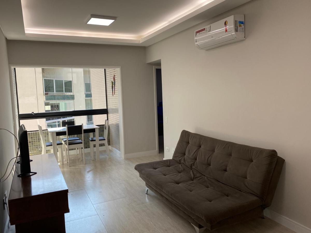 Apto A 2 Min A Pe Da Praia - Edificio Monte Carmel Guaruja Bagian luar foto